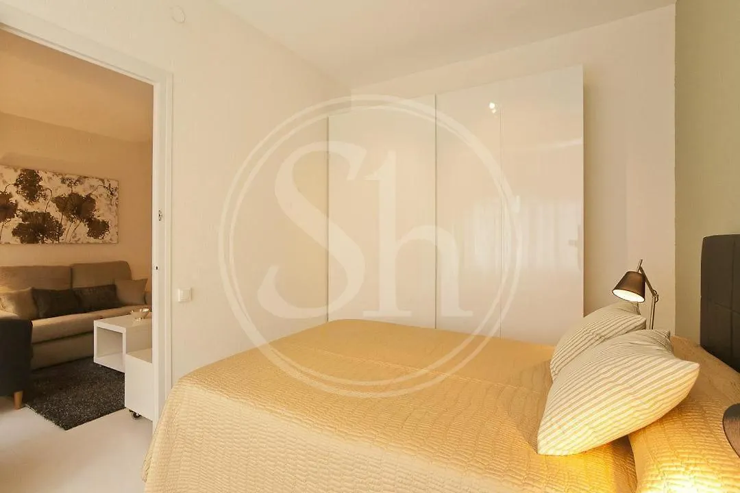 Borrell Apartment Barcelona Spanien